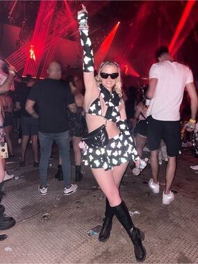 Meet your Posher, Carly
